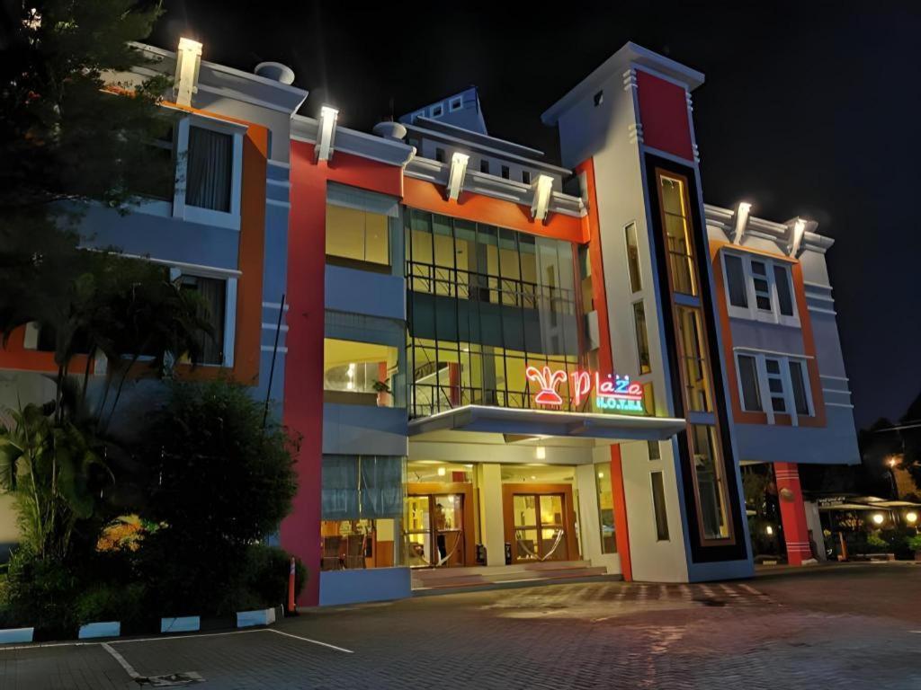 Horison Plaza Tegal Hotel Exterior foto